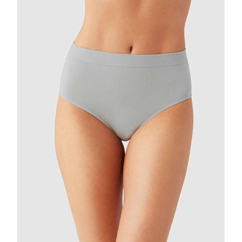 Wacoal B-Smooth Full Brief Underwear Size Small Grey Panty NWT 838175
